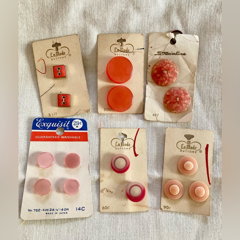 Vintage Lot of Pink/Coral Buttons La Mode & Exquisit
